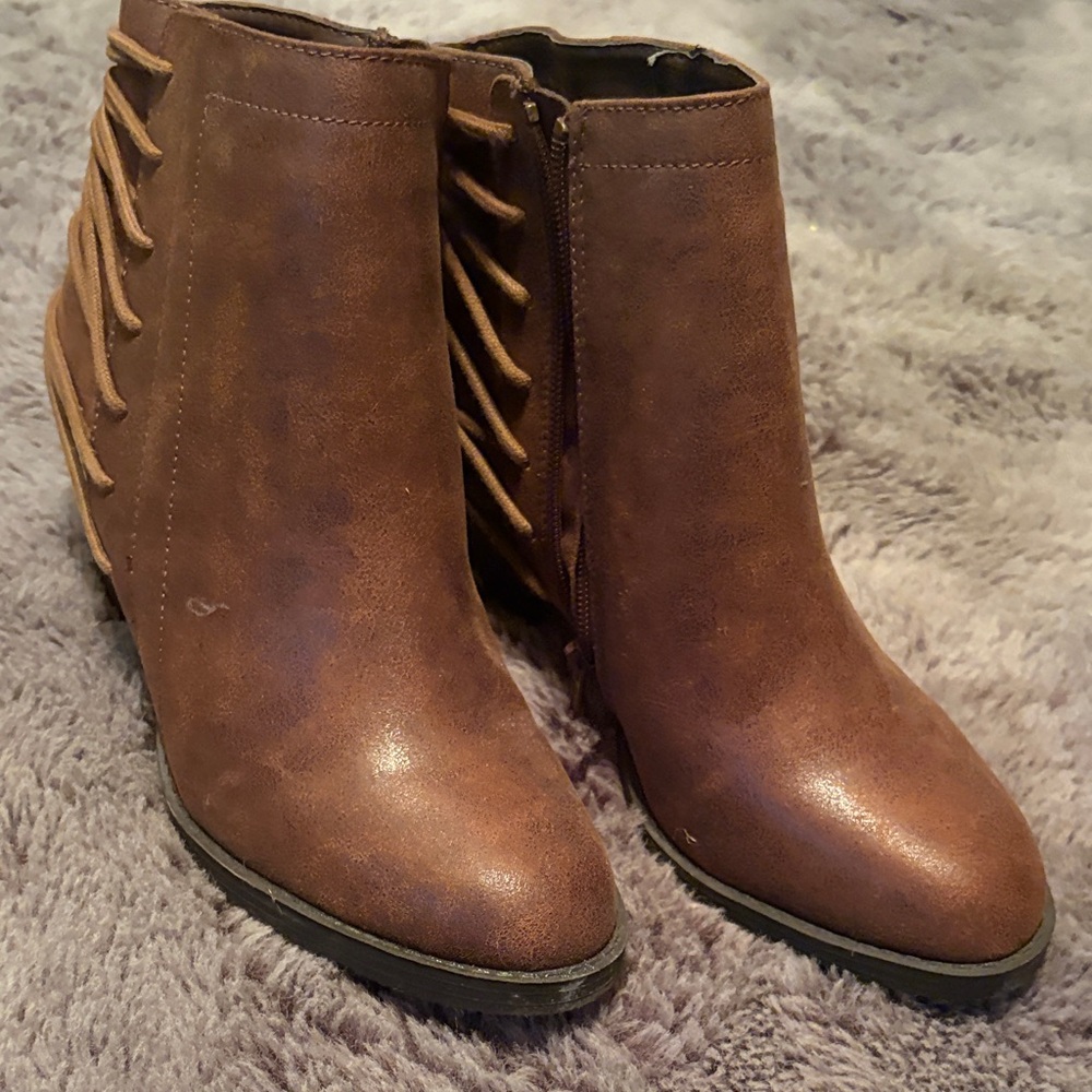 Brown Ankle Booties - women’s size 7.5 never worn!